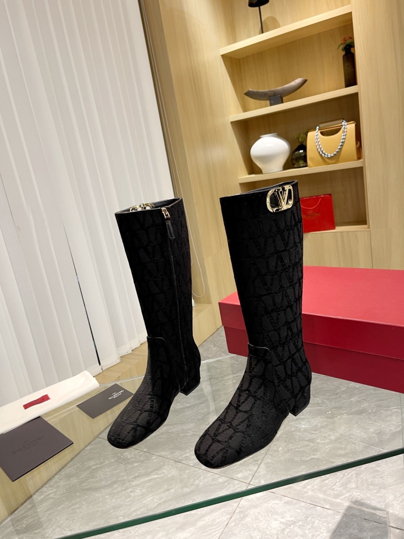 Va1e*ntin0 boots